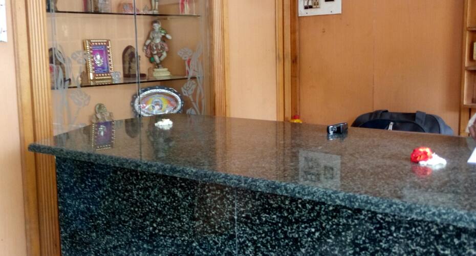 Madhura Deluxe Lodge, Davanagere 4